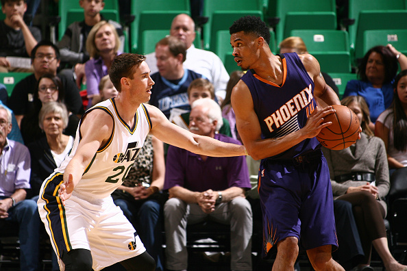 而这背后原 而这背后原